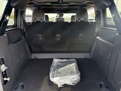 Certified 2024 Ford Bronco Wildtrak image 5