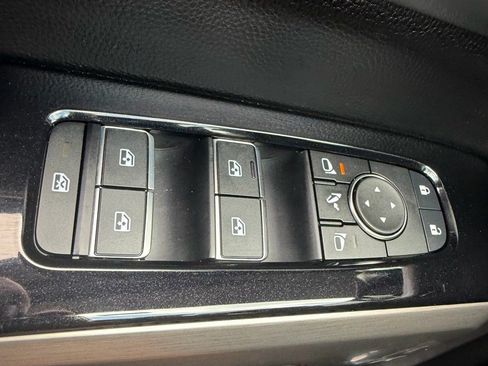 Used 2025 Nissan Pathfinder Platinum w/ Cargo Package FWD image 36