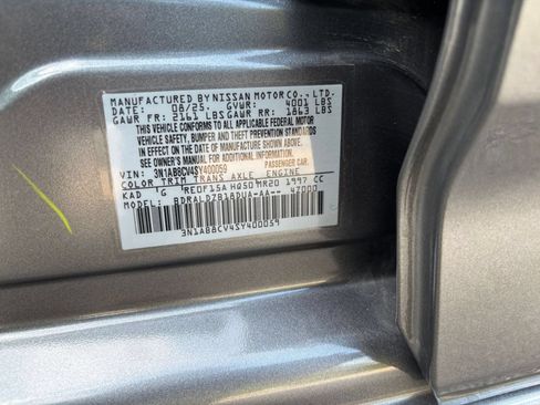 Used 2025 Nissan Sentra SV FWD image 26