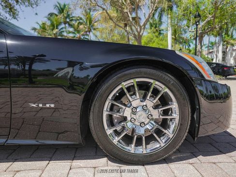 Used 2004 Cadillac XLR RWD image 11