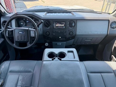 Used 2016 Ford F250 XL w/ XL Appearance Package AWD/4WD image 32