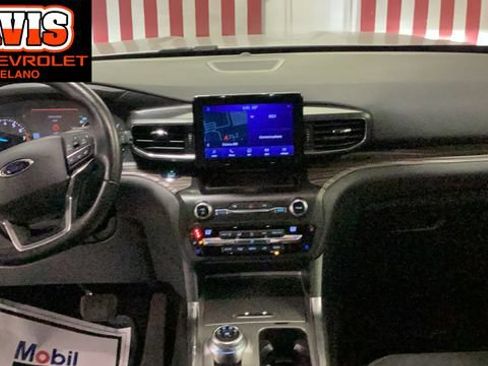 Used 2020 Ford Explorer Limited AWD/4WD image 14