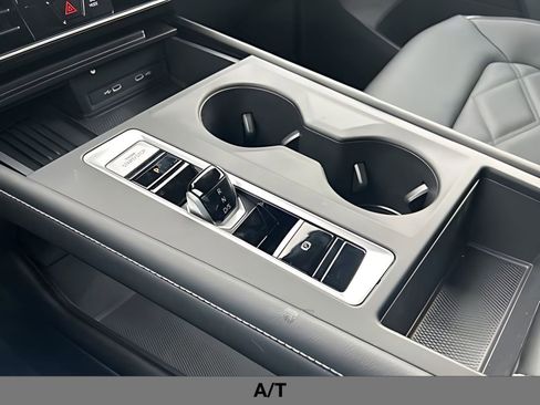 New 2026 Volkswagen Atlas SE AWD/4WD image 32