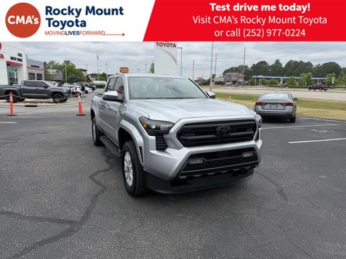 Used 2024 Toyota Tacoma SR5 AWD/4WD image 1
