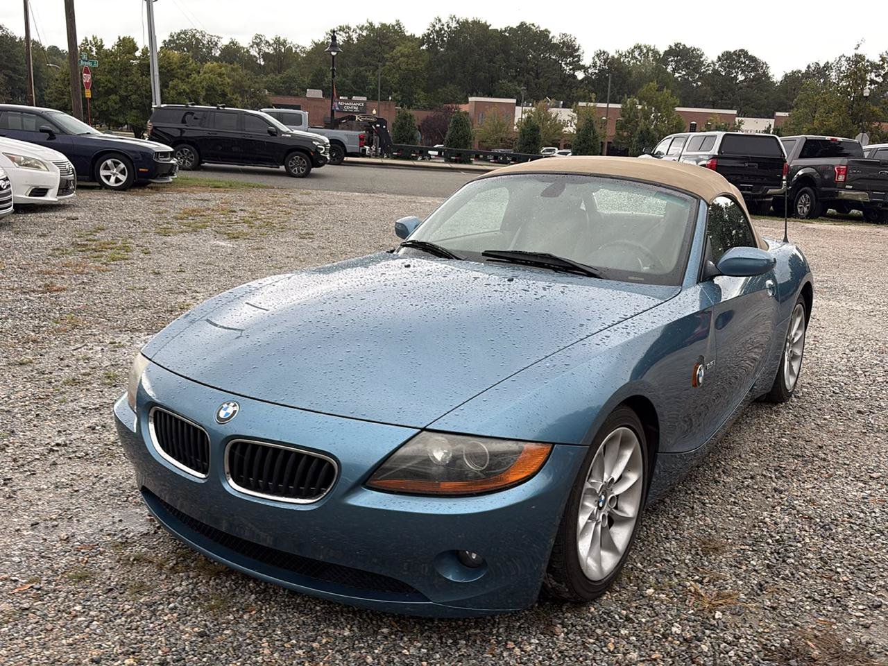 Used 2003 BMW Z4 2.5i RWD image 2