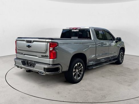 Used 2024 Chevrolet Silverado 1500 High Country w/ Technology Package AWD/4WD image 5