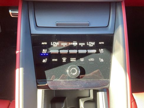 New 2025 Porsche Macan 4S Electric image 24