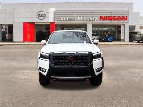 New 2026 Nissan Frontier Pro-X w/ Pro-X Convenience Package RWD image 8