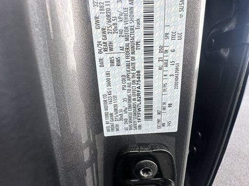 Used 2024 Ford F150 Platinum w/ FX4 Off-Road Package AWD/4WD image 19