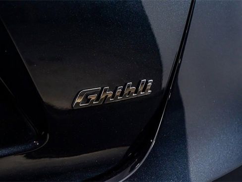 Used 2022 Maserati Ghibli Modena image 14
