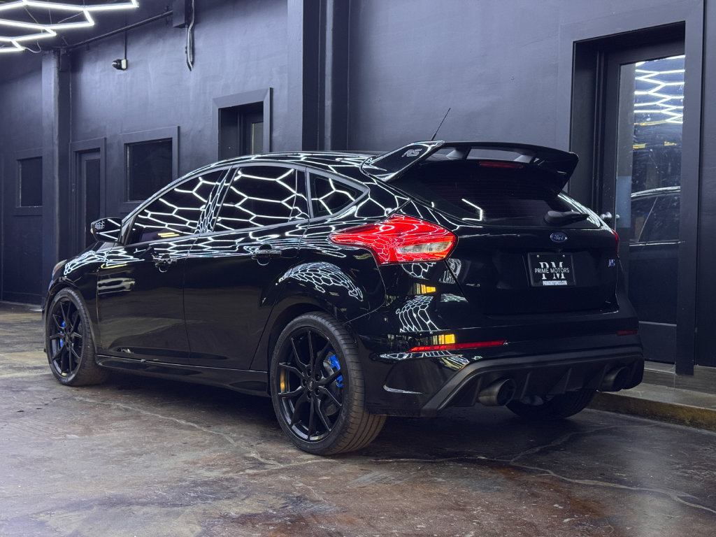 Used 2017 Ford Focus RS AWD/4WD image 8