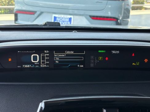 Used 2022 Toyota Prius FWD image 25