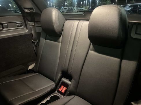 Used 2024 Mercedes-Benz GLE 350 4MATIC w/ 3rd Row Seat Package image 21