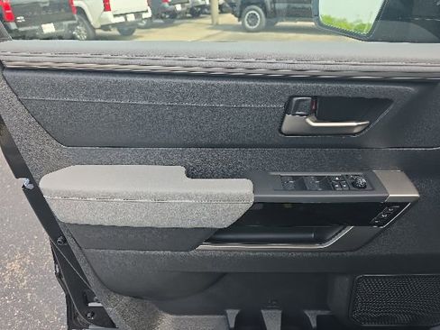 New 2026 Toyota Tundra Limited AWD/4WD image 15