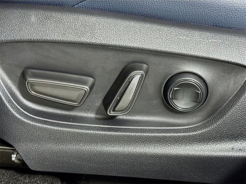 Used 2023 Subaru Solterra AWD image 15