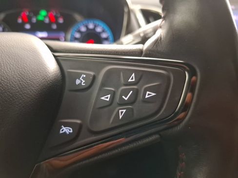 Used 2022 Chevrolet Equinox RS w/ Infotainment Package FWD image 20