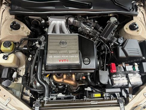 Used 2001 Toyota Avalon XL image 45