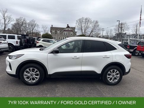 Used 2023 Ford Escape Active image 2