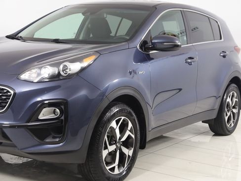 Used 2020 Kia Sportage LX w/ LX Popular Package AWD/4WD image 46