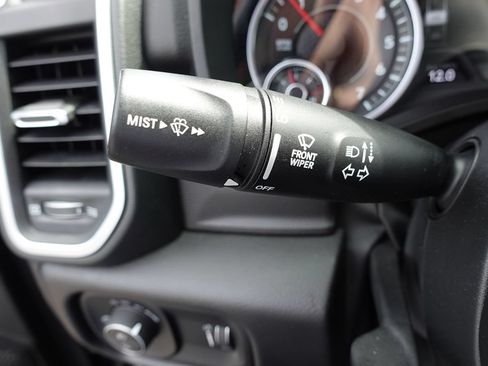 Used 2023 RAM 1500 Big Horn AWD/4WD image 57