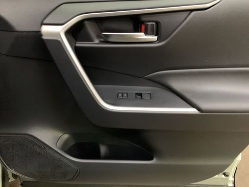 New 2025 Toyota RAV4 XLE image 17