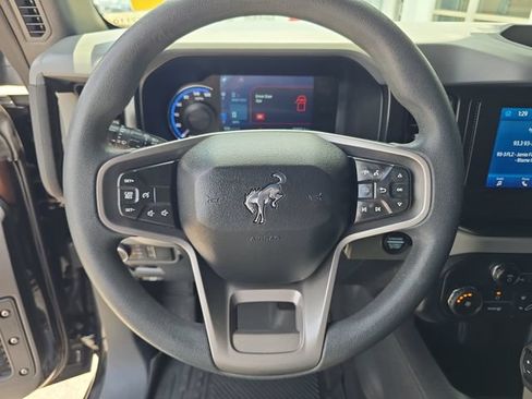 Used 2022 Ford Bronco 2-Door AWD/4WD image 23