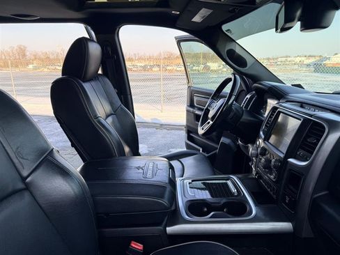 Used 2017 RAM 1500 Limited image 16