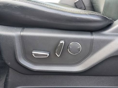 Used 2017 Ford F250 Lariat w/ Lariat Ultimate Package image 30