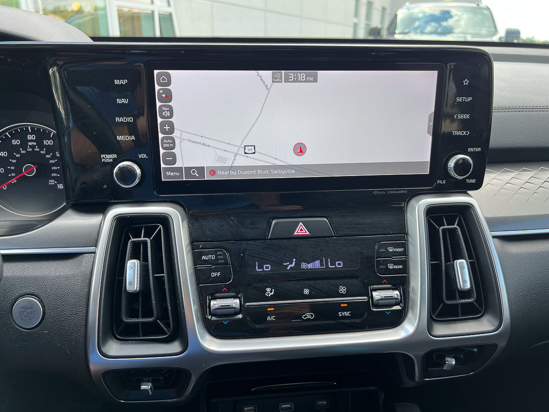 Used 2022 Kia Sorento S FWD image 24