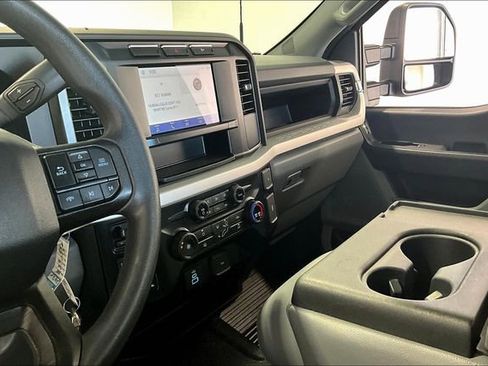 Used 2023 Ford F250 XL w/ Snow Plow Prep Package AWD/4WD image 10