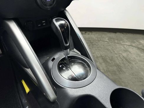 Used 2016 Hyundai Veloster Turbo w/ Option Group 04 image 27