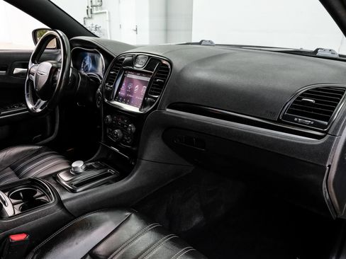 Used 2021 Chrysler 300 S w/ S Model Appearance Package RWD image 18
