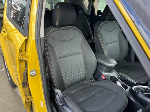 Used 2015 Kia Soul + w/ Eco Package FWD image 26