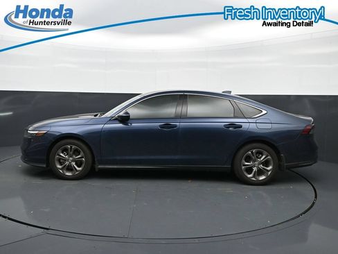 Used 2024 Honda Accord EX image 6