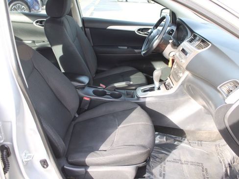 Used 2013 Nissan Sentra S image 17