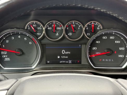 Certified 2021 Chevrolet Silverado 1500 LT Trail Boss w/ Convenience Package II AWD/4WD image 23