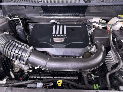 Used 2023 Cadillac XT6 Luxury image 59