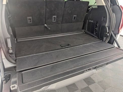 Used 2025 Ford Expedition Platinum AWD/4WD image 29