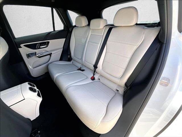 New 2027 Mercedes-Benz GLC 300 image 12