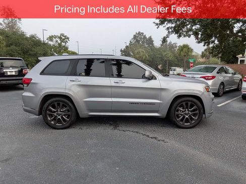 Used 2019 Jeep Grand Cherokee High Altitude AWD/4WD image 3