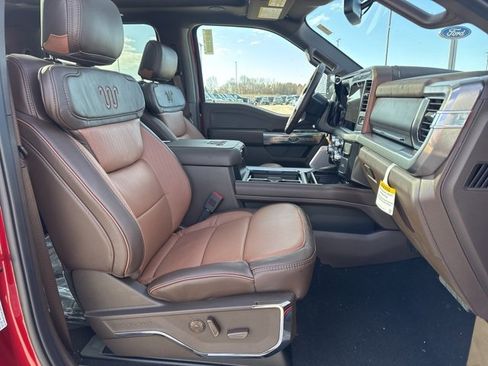 New 2025 Ford F250 King Ranch w/ Chrome Package image 20