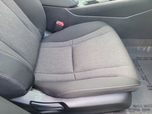 Used 2023 Honda Accord EX image 14