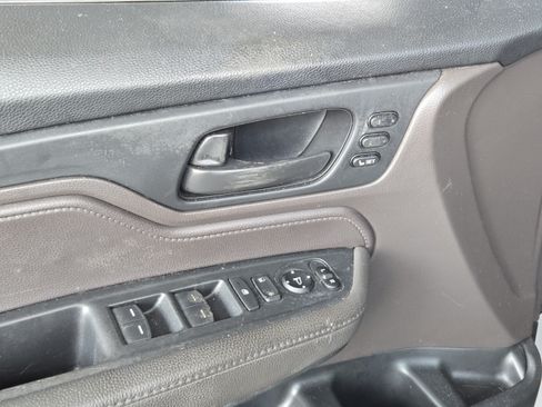Used 2018 Honda Odyssey EX-L image 11