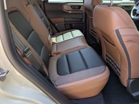 New 2025 Ford Bronco Sport Outer Banks AWD/4WD image 34