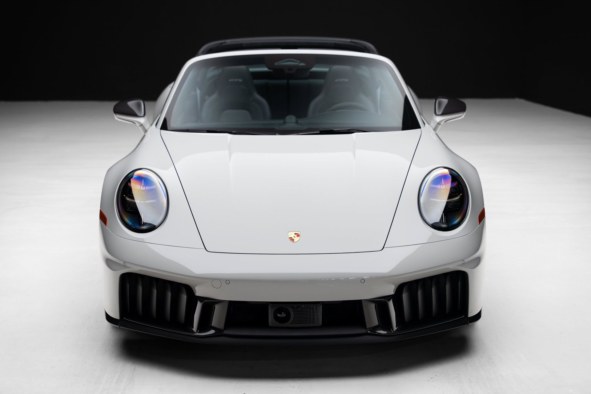 Used 2026 Porsche 911 Targa 4 GTS AWD/4WD image 8