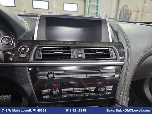 Used 2013 BMW 650i Convertible image 18