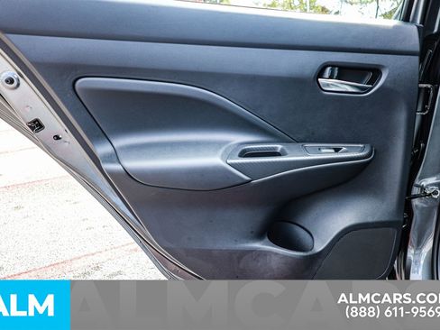 Used 2025 Nissan Versa SV w/ Trunk Package image 42