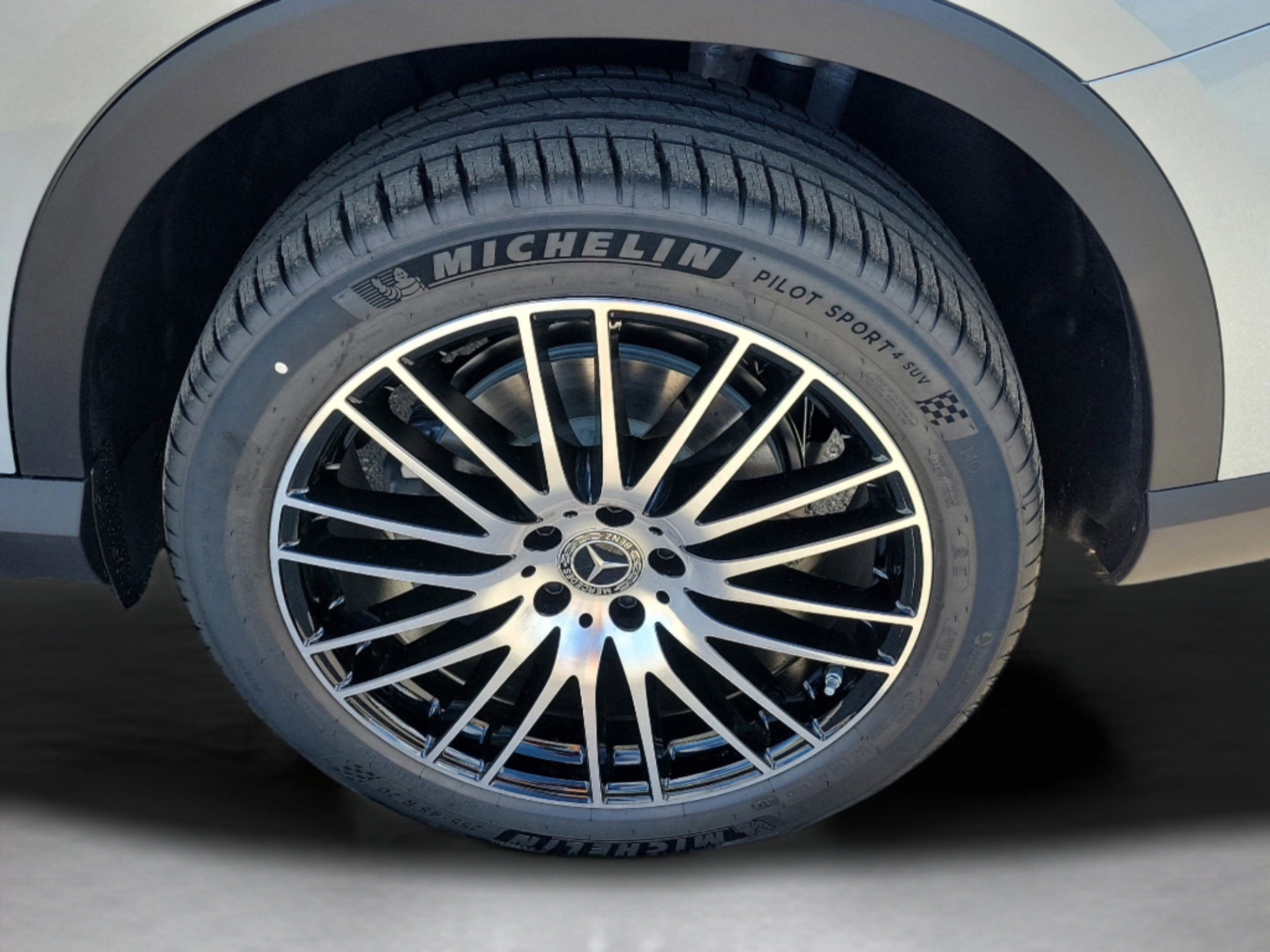 Certified 2026 Mercedes-Benz GLC 300 image 33