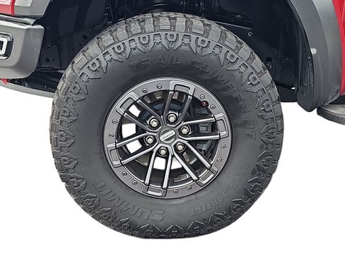 Used 2019 Ford F150 Raptor w/ Equipment Group 802A Luxury AWD/4WD image 28