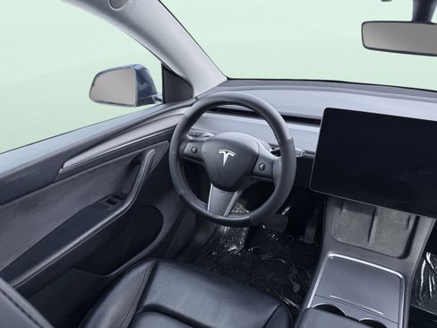 Used 2023 Tesla Model Y Long Range image 63
